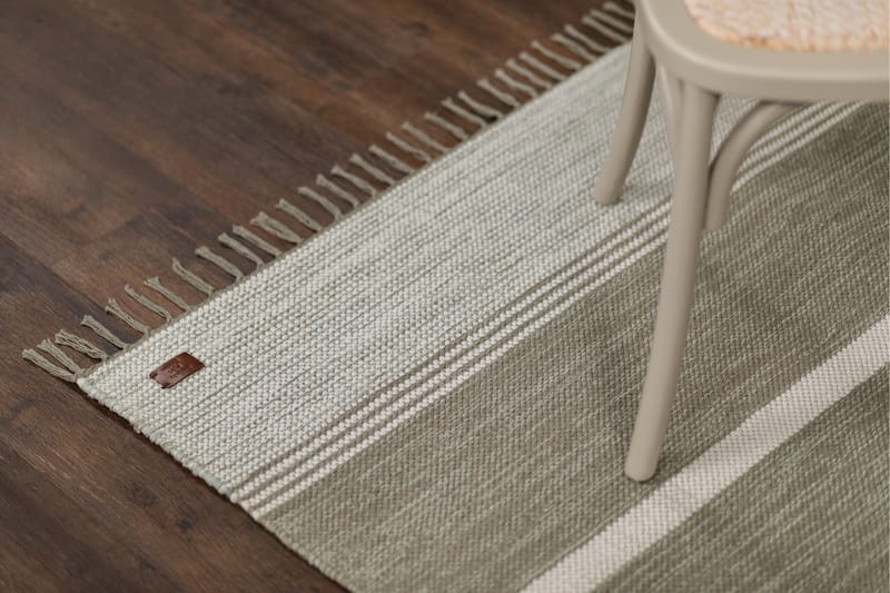 Vindö Tæppe 135x195 - Olivengrøn - Tekstiler - Tæpper - Moderne tæppe - Wiltontæpper