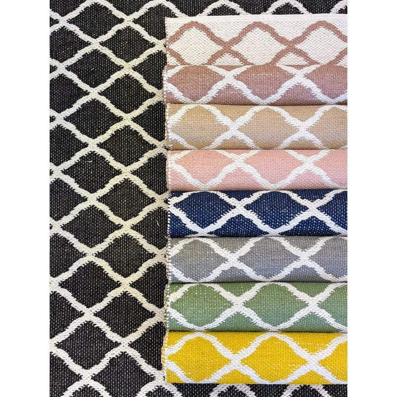 Plasttæppe Hilma Wave - 150x220 cm, Sort - Tekstiler - Tæpper - Udendørs tæpper - Plasttæpper