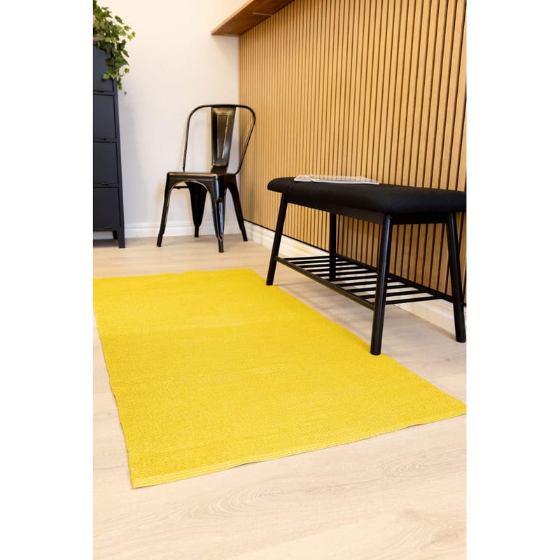 Plasttæppe Hilma Plain - 70x150 cm, Gul - Tekstiler - Tæpper - Udendørs tæpper - Plasttæpper