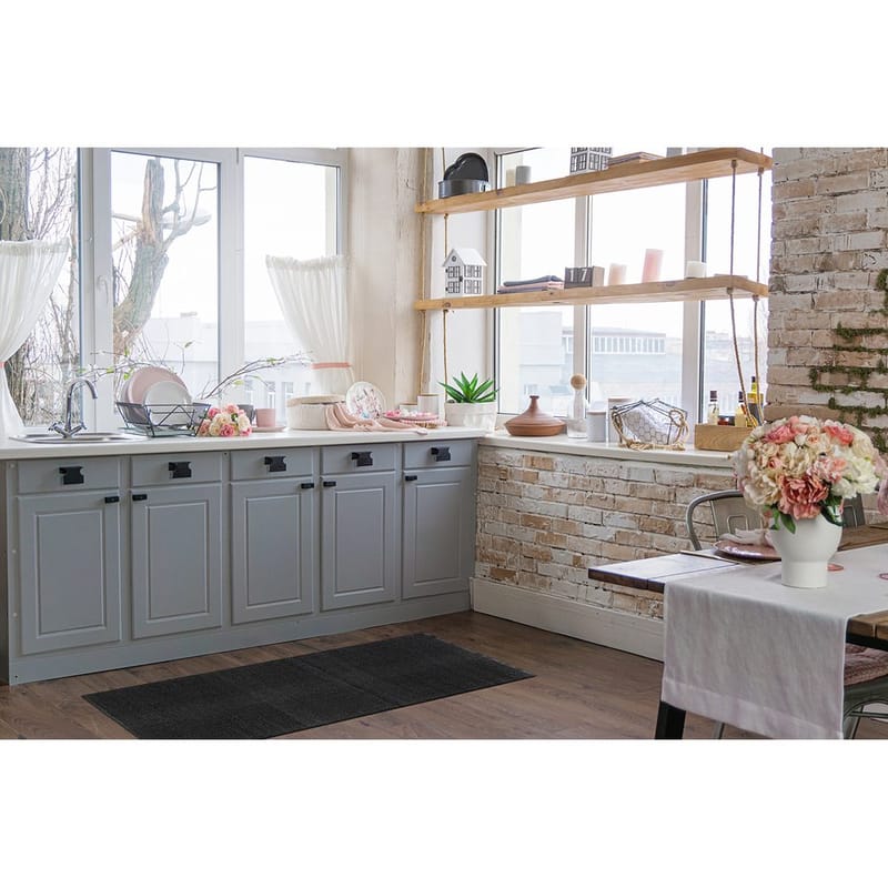 Plasttæppe Hilma Plain - 150x220 cm, Sort - Tekstiler - Tæpper - Udendørs tæpper - Plasttæpper